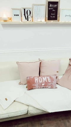 PILLOWS para sillón o pie de cama - comprar online