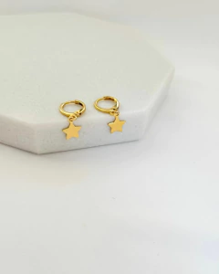 BRINCO ARGOLINHA ESTRELA BANHO OURO 18K - LIA M