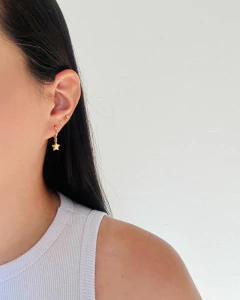 BRINCO ARGOLINHA ESTRELA BANHO OURO 18K - LIA M