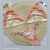 Triangulo con aplique salmon