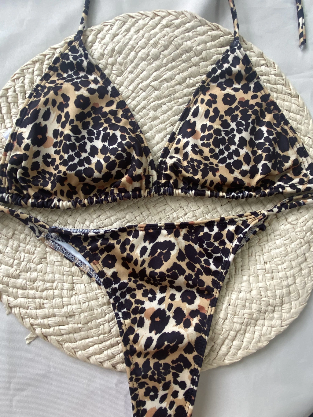 Bikini leopardo