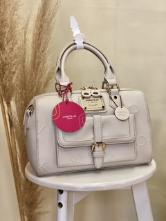 CARTERA BAÚL MONOGRAM LETRAS - comprar online