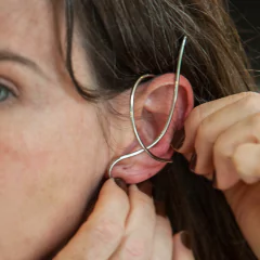 Mira - ear cuff / brinco solitário de encaixe - esquerdo - - comprar online