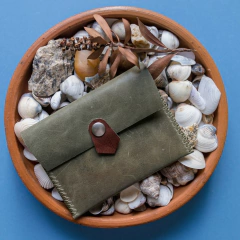 Carteira arlequim oliva