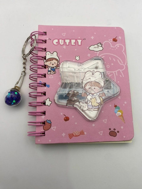 Mini caderninho estrela com joguinho