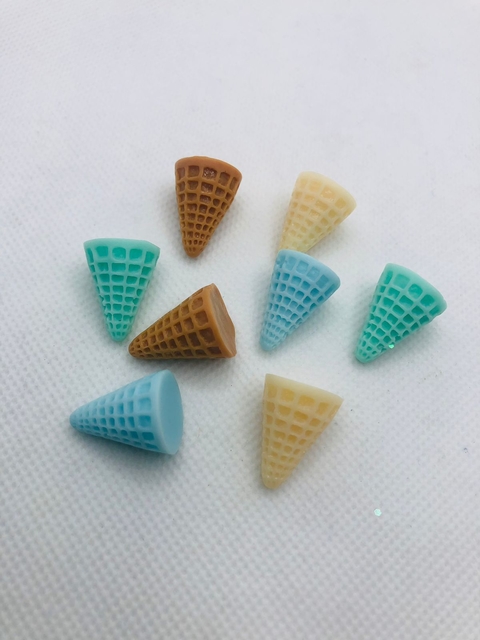 CASQUINHA DE SORVETE CANDY CORES VARIADAS - 8 UNIDADES