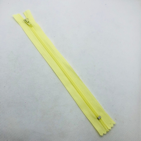 ZÍPER 20 CM AMARELO BB