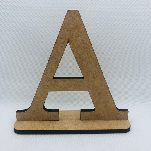 LETRA A 3D EM MDF COM BASE 15 CM - UNIDADE