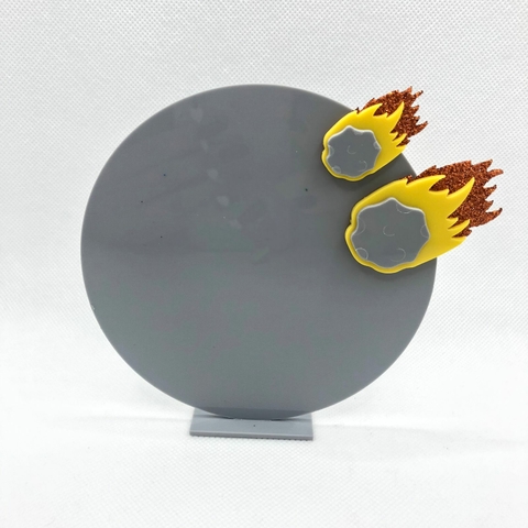 PLANO DE FUNDO CINZA REDONDO COM METEOROS 12X4,5 CM - UNIDADE