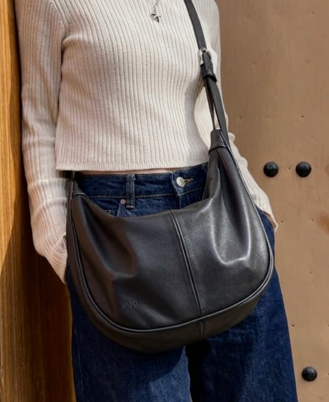 Cartera Luna negra