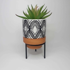 Cachepot Étnico com Suporte Preto-Mod.3 - comprar online