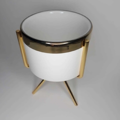 Vaso Branco com Tripé Metal Dourado