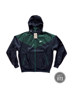 Campera Nike Windrunner