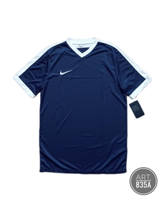 Remera Nike Str