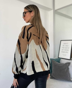 SWEATER AFRICA en internet