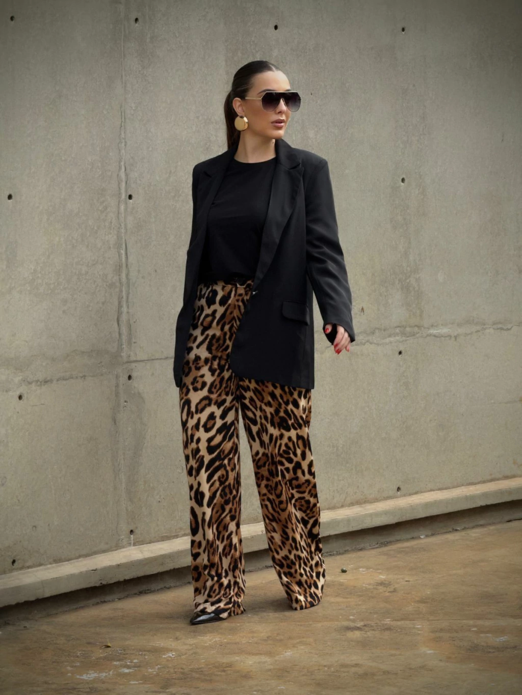 CALÇA PANTALONA CETIM BY.V