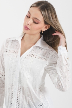 Camisa Broderie VTK70039 - comprar online