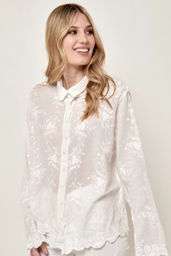 Camisa Bordada VTCH3002