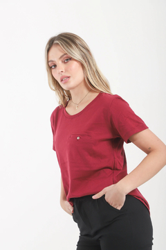 Imagen de Remera Bolsillo y Boton JAZMIN