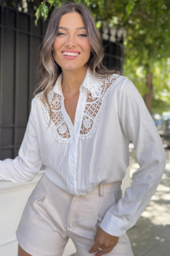 Camisa Con Guipiur VTK4117