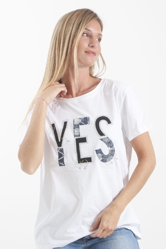 Remera Amplia YES VT87352 - Indiana