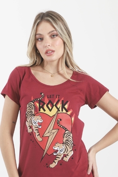 Remera LET IT ROCK FIRE en internet