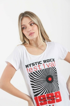 Remera FESTIVAL