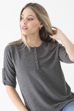Remera Morley Vintage Botones MARCIAL - comprar online