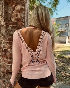 SWEATER CON CROCHET BIANCA VTK 544 en internet
