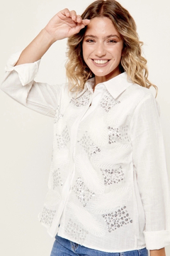 Camisa Bordada Lentejuelas VT4090