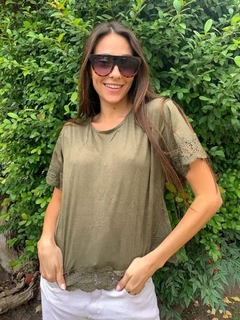 REMERA ESPALDA ABIERTA SUCHI VTK 71
