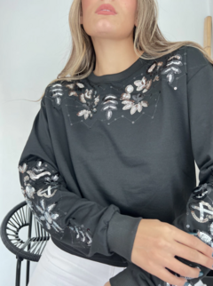 Buzo bordado lentejuelas VTK 202 - tienda online