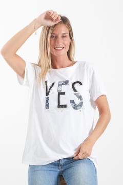 Remera Amplia YES VT87352