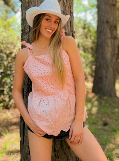 Musculosa Broderie PAZ vtk151