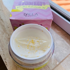 Gel Ultra Hidratante "O poderoso" Dalla MAKEUP na internet