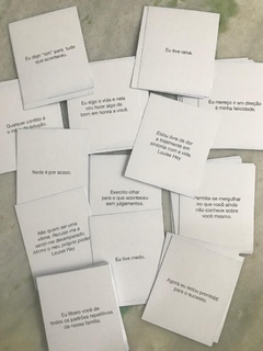 Caixinha 100 cartas frases sistêmica Bert Hellinger - Bonecos e Acessórios