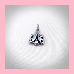 Dije de la Vaquita de San Antonoio en Acero Quirúrgico