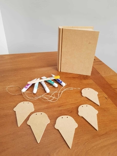 Imagen de Guirnaldas y kit pinturas