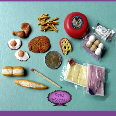 Casita de Muñecas Comida Comidita Accesorios para Muñecas Escala Barbie Lol Victoriana Porcelana Fria artificial de mentira jugar juego juguete complementos quesos fiambres huevos supremas papas fritas panes
