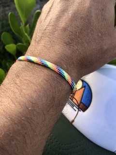 Pulseira Waikiki na internet