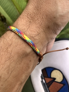 Pulseira Gales na internet