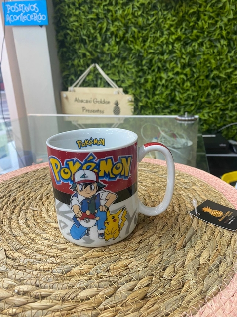Caneca Pokémon Branca