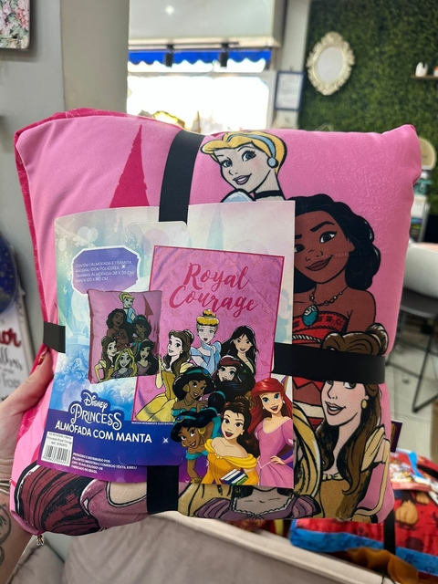 Kit Almofada com Manta Princesas