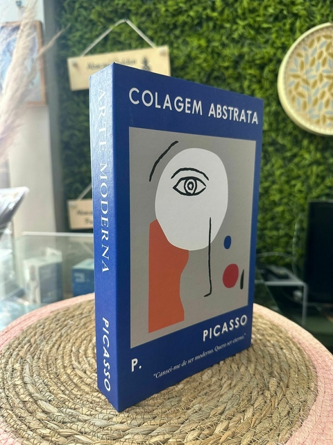 Livro Fake Picasso Azul