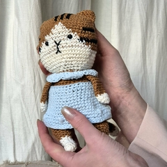 Mi amiga Nina es un amigurumi animal tejido artesanalmente y con amor.