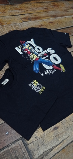 Remera Lets Go Hookaido - comprar online