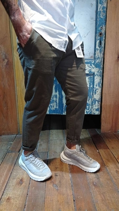 Imagen de Pantalon Chino Bento Verde Tobillero