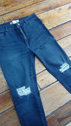 Pantalon Niko El Don en internet