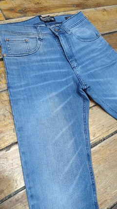 Pantalon Cuti Bento en internet