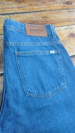 Pantalon Marvin Bento en internet